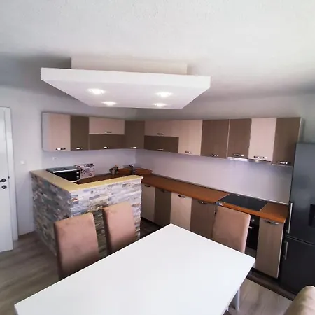 Villa Oasis With Pool Saraybosna