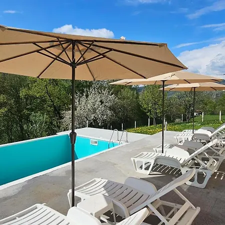 Villa Oasis With Pool Saraybosna