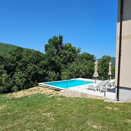 Oasis With Pool ヴィラ サラエヴォ