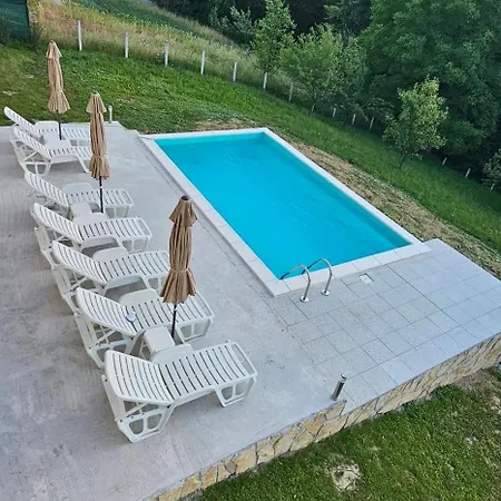 וילה Oasis With Pool *