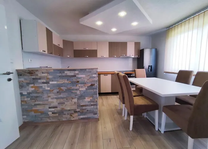 别墅 Villa Green Oasis Jakuzzi&Swimming Pool