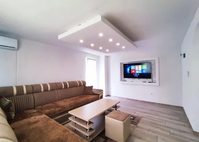 Villa Green Oasis Jakuzzi&Swimming Pool *