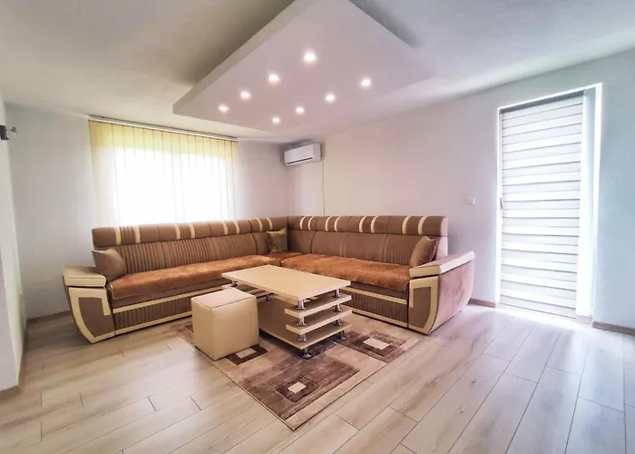 Villa Green Oasis Jakuzzi&Swimming Pool *