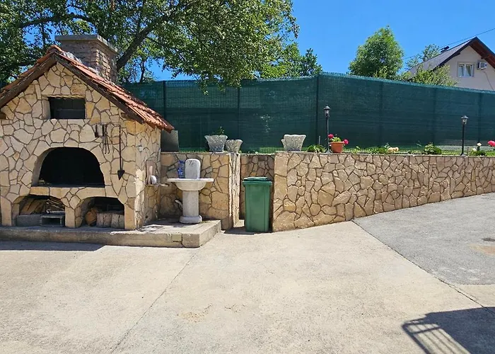 Villa Green Oasis Jakuzzi&Swimming Pool